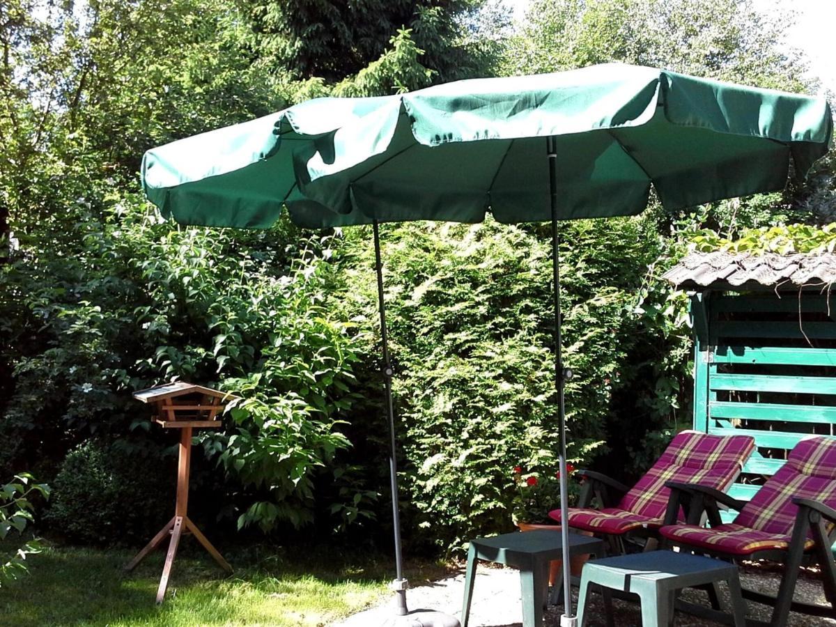 Cosy In Hildfeld With Terrace Ferienhaus