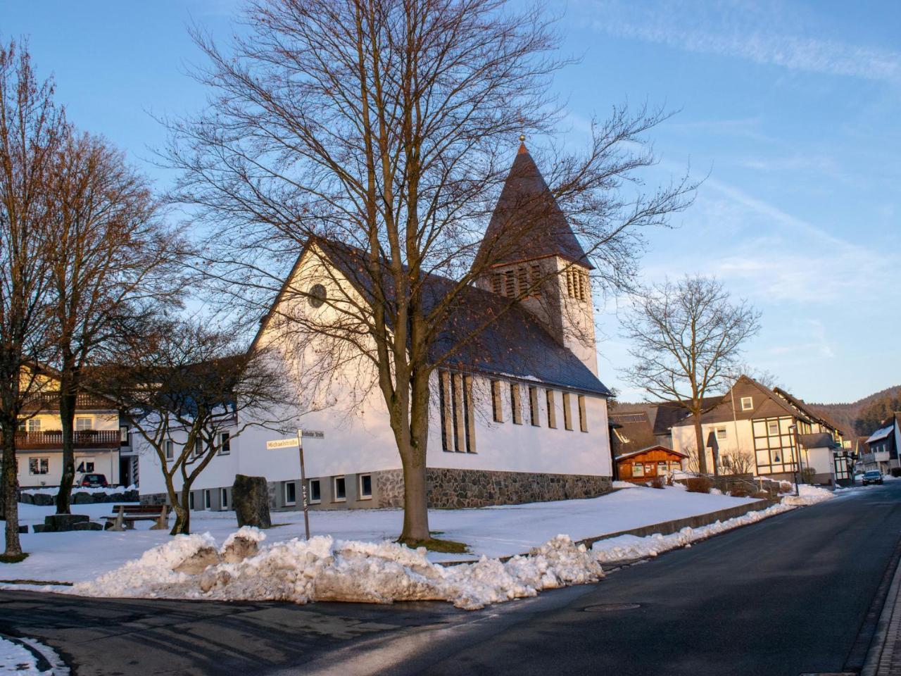 Cosy In Hildfeld With Terrace Winterberg